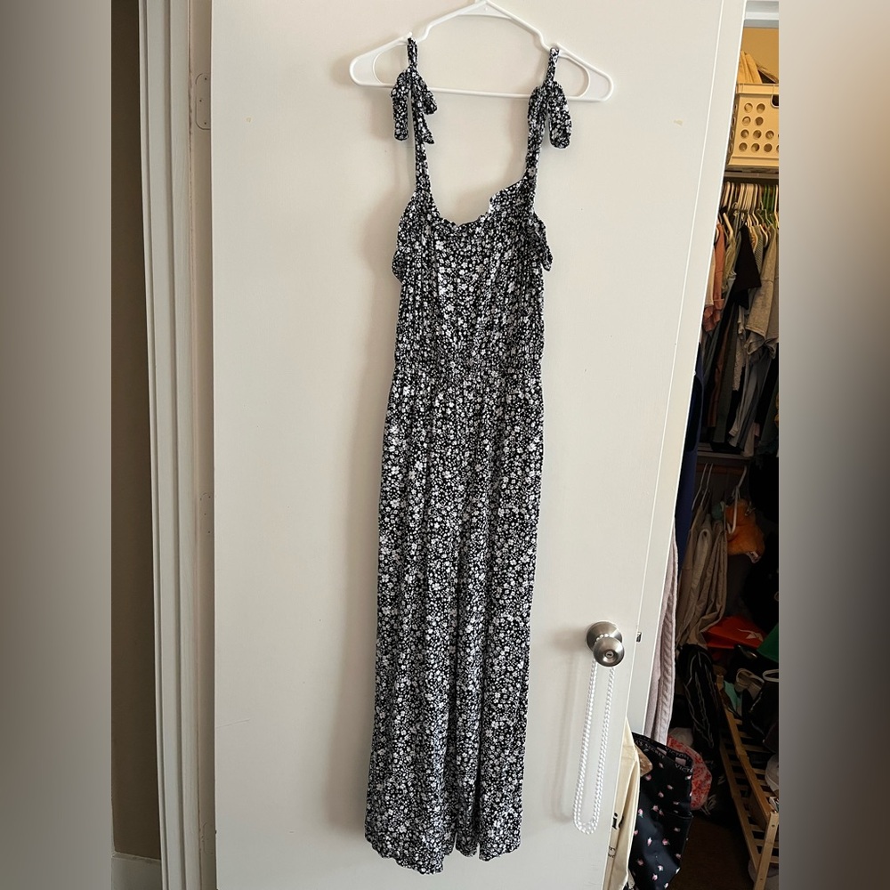 Francesca's Collections Black and White Floral Jumpsuit
